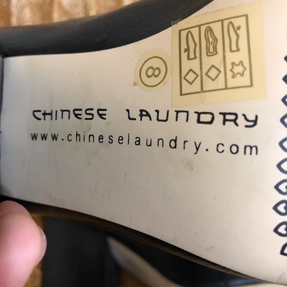 Black Chinese Laundry Peep Toe Heels - Picture 4 of 4